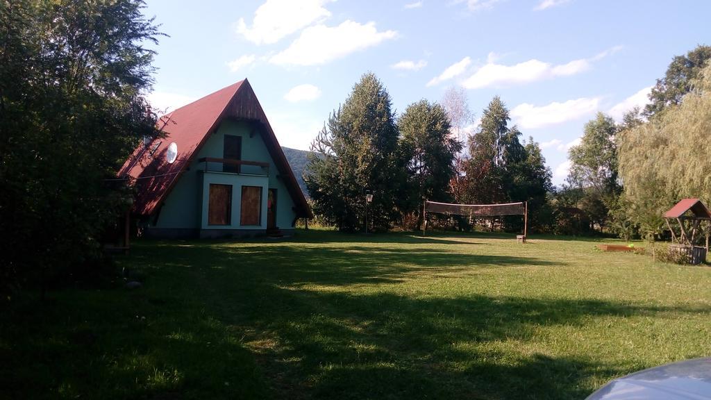 Kamilla Kulcsoshaz Vila Sub Cetate Exterior foto